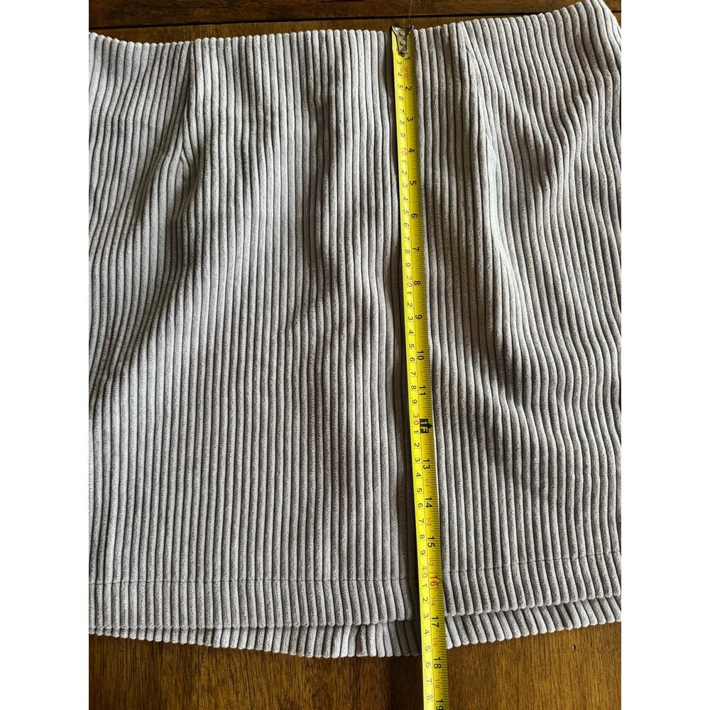 NWT Lulus High Class Corduroy Mini Skirt Gray XL Ribbed A-Line - Picture 8 of 8